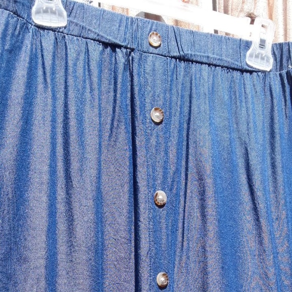 Kelly Renee Blue Button Down Midi Skirt Size M - Picture 4 of 7